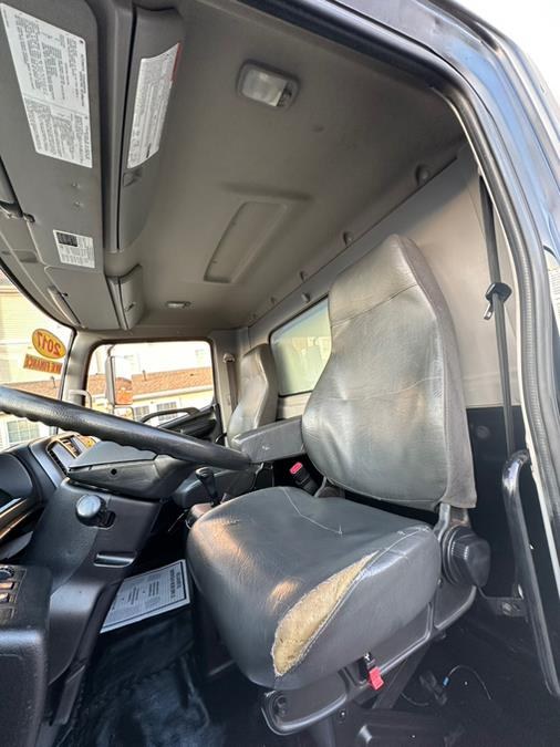 2017 Hino 268A 26FT BOX ALUMINUM LIFT-GATE, available for sale in Paterson, New Jersey | Speedway Motors LLC. Paterson, New Jersey 2017 Hino 268A 26FT BOX ALUMINUM LIFT-GATE, available for sale in Paterson, New Jersey | Speedway Motors LLC. Paterson, New Jersey
