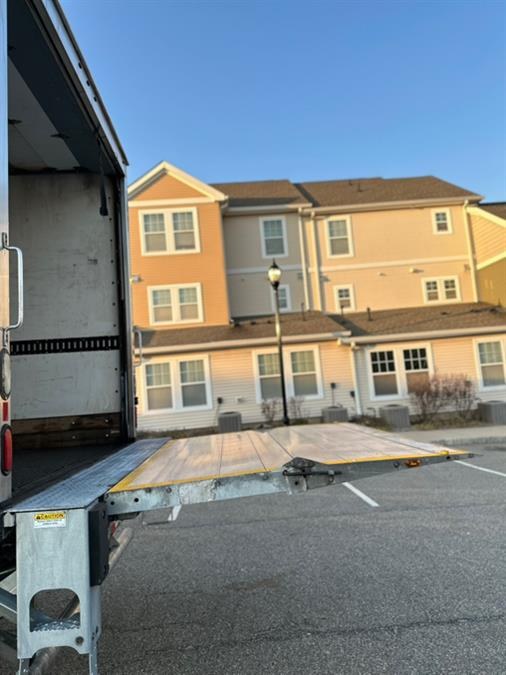 2017 Hino 268A 26FT BOX ALUMINUM LIFT-GATE, available for sale in Paterson, New Jersey | Speedway Motors LLC. Paterson, New Jersey 2017 Hino 268A 26FT BOX ALUMINUM LIFT-GATE, available for sale in Paterson, New Jersey | Speedway Motors LLC. Paterson, New Jersey