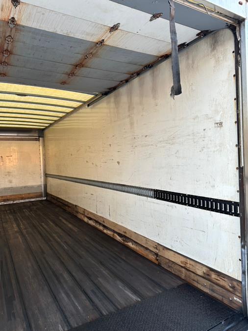 2017 Hino 268A 26FT BOX ALUMINUM LIFT-GATE, available for sale in Paterson, New Jersey | Speedway Motors LLC. Paterson, New Jersey 2017 Hino 268A 26FT BOX ALUMINUM LIFT-GATE, available for sale in Paterson, New Jersey | Speedway Motors LLC. Paterson, New Jersey