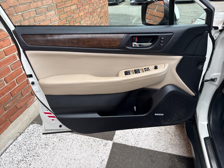 2015 Subaru Outback 4dr Wgn 2.5i Limited PZEV, available for sale in Waterbury, Connecticut | National Auto Brokers, Inc.. Waterbury, Connecticut 2015 Subaru Outback 4dr Wgn 2.5i Limited PZEV, available for sale in Waterbury, Connecticut | National Auto Brokers, Inc.. Waterbury, Connecticut
