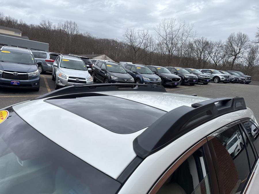 2015 Subaru Outback 4dr Wgn 2.5i Limited PZEV, available for sale in Waterbury, Connecticut | National Auto Brokers, Inc.. Waterbury, Connecticut 2015 Subaru Outback 4dr Wgn 2.5i Limited PZEV, available for sale in Waterbury, Connecticut | National Auto Brokers, Inc.. Waterbury, Connecticut