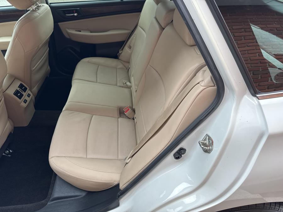 2015 Subaru Outback 4dr Wgn 2.5i Limited PZEV, available for sale in Waterbury, Connecticut | National Auto Brokers, Inc.. Waterbury, Connecticut 2015 Subaru Outback 4dr Wgn 2.5i Limited PZEV, available for sale in Waterbury, Connecticut | National Auto Brokers, Inc.. Waterbury, Connecticut