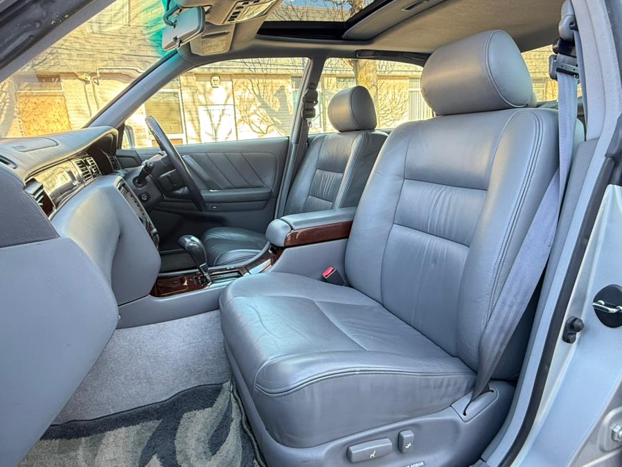 1999 Toyota CROWN MAJESTA RHD JDM Import, available for sale in Lindenhurst, New York | Cargenic Automotive. Lindenhurst, New York 1999 Toyota CROWN MAJESTA RHD JDM Import, available for sale in Lindenhurst, New York | Cargenic Automotive. Lindenhurst, New York
