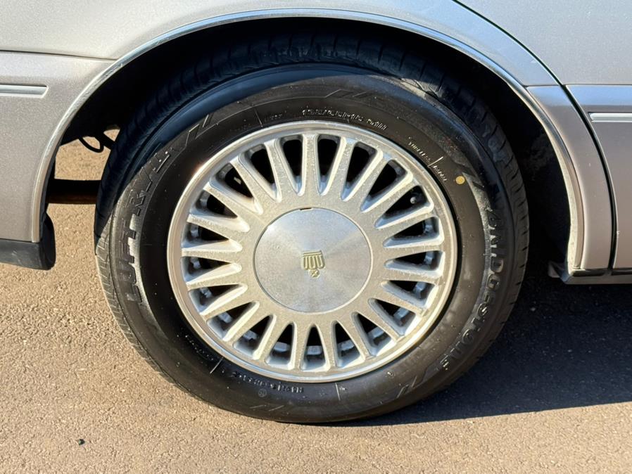 1999 Toyota CROWN MAJESTA RHD JDM Import, available for sale in Lindenhurst, New York | Cargenic Automotive. Lindenhurst, New York 1999 Toyota CROWN MAJESTA RHD JDM Import, available for sale in Lindenhurst, New York | Cargenic Automotive. Lindenhurst, New York