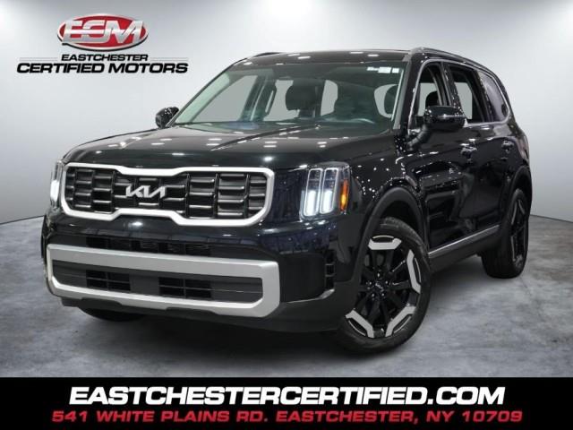 Used 2023 Kia Telluride in Yonkers, New York | Westchester Auto Group. Yonkers, New York