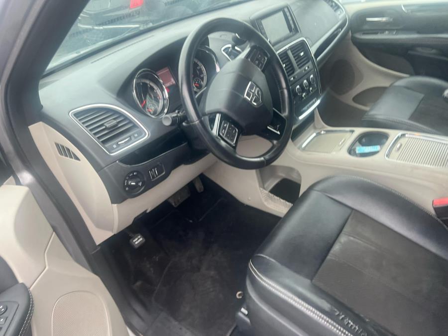 2019 Dodge Grand Caravan SXT Wagon, available for sale in Raynham, Massachusetts | J & A Auto Center. Raynham, Massachusetts 2019 Dodge Grand Caravan SXT Wagon, available for sale in Raynham, Massachusetts | J & A Auto Center. Raynham, Massachusetts