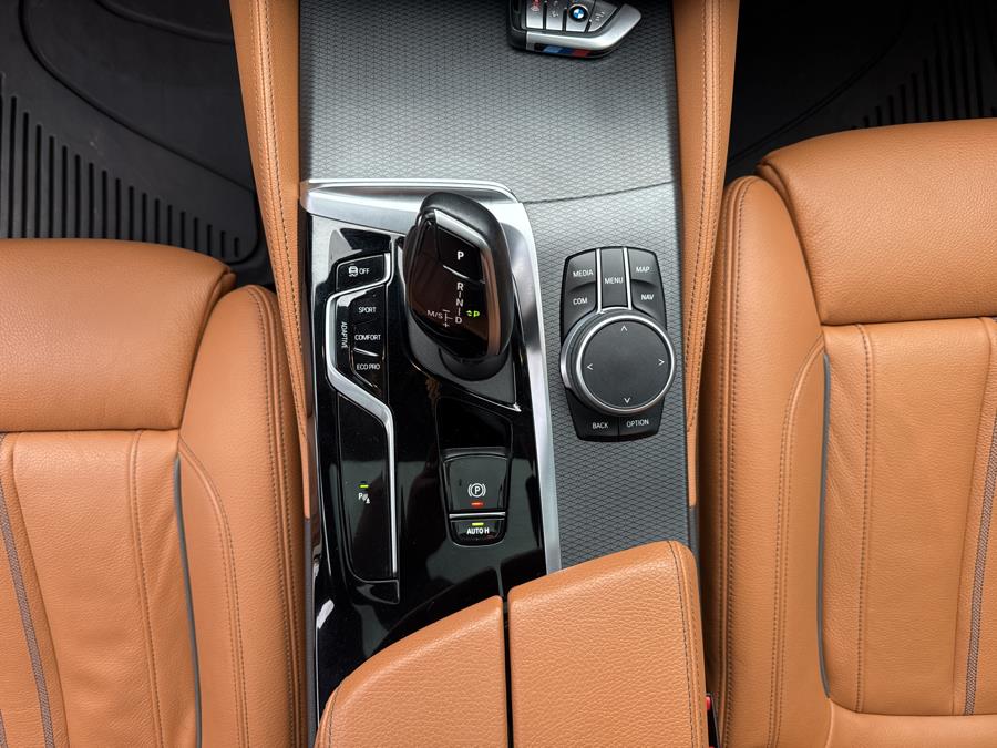 2021 BMW 5 Series M550i xDrive Sedan, available for sale in Little Ferry, New Jersey | Victoria Preowned Autos Inc. Little Ferry, New Jersey 2021 BMW 5 Series M550i xDrive Sedan, available for sale in Little Ferry, New Jersey | Victoria Preowned Autos Inc. Little Ferry, New Jersey