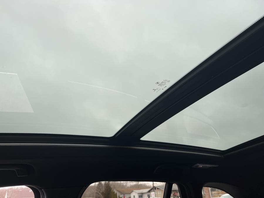 2019 BMW X1 xDrive28i Sports Activity Vehicle, available for sale in Old Saybrook, Connecticut | Saybrook Auto Barn. Old Saybrook, Connecticut 2019 BMW X1 xDrive28i Sports Activity Vehicle, available for sale in Old Saybrook, Connecticut | Saybrook Auto Barn. Old Saybrook, Connecticut
