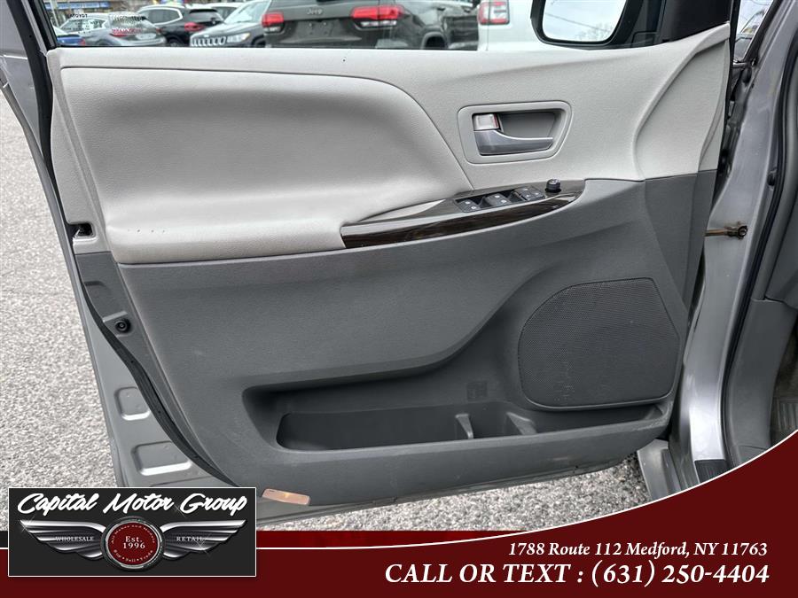 2017 Toyota Sienna XLE FWD 8-Passenger (Natl), available for sale in Medford, New York | Capital Motor Group Inc. Medford, New York 2017 Toyota Sienna XLE FWD 8-Passenger (Natl), available for sale in Medford, New York | Capital Motor Group Inc. Medford, New York