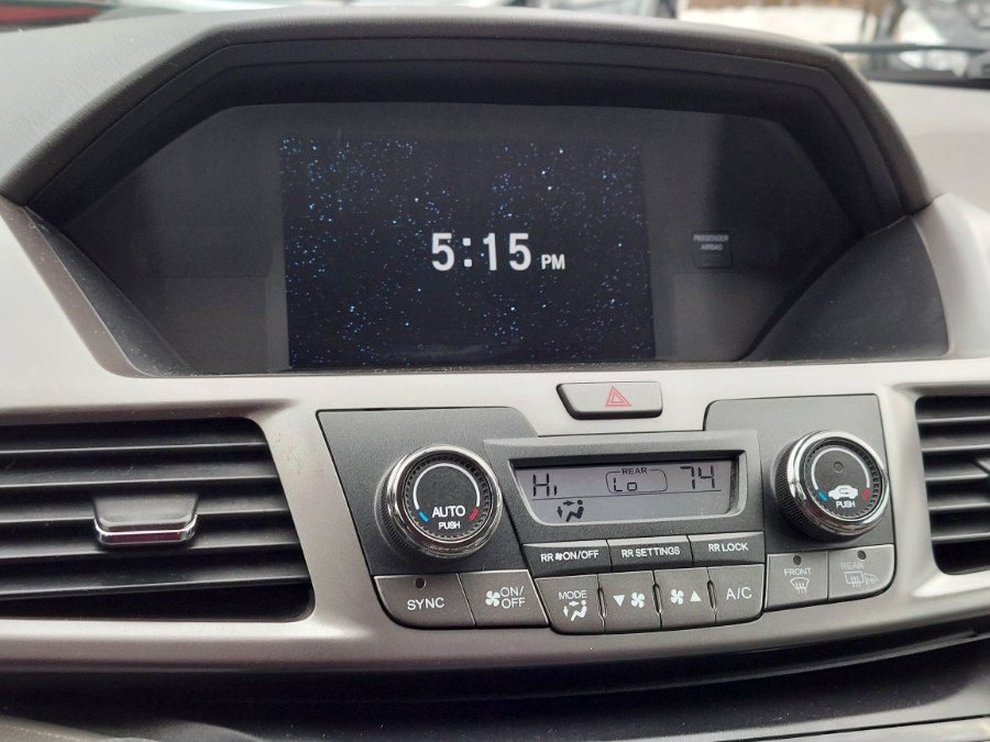 2016 Honda Odyssey 5dr SE, available for sale in East Windsor, Connecticut | United Auto Sales of E Windsor, Inc. East Windsor, Connecticut 2016 Honda Odyssey 5dr SE, available for sale in East Windsor, Connecticut | United Auto Sales of E Windsor, Inc. East Windsor, Connecticut
