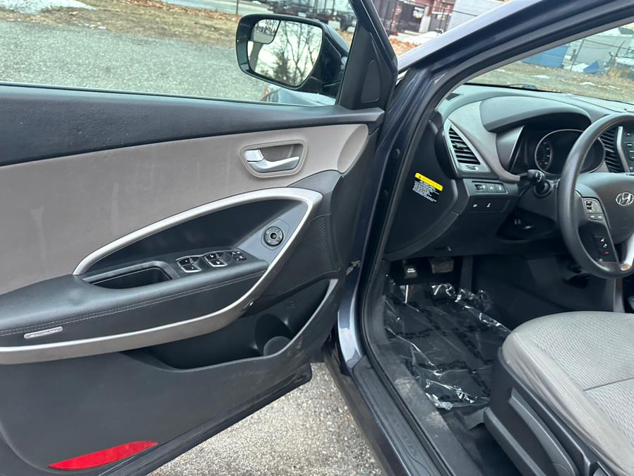 2015 Hyundai Santa Fe Sport AWD 4dr 2.4, available for sale in Springfield, Massachusetts | Auto Globe LLC. Springfield, Massachusetts 2015 Hyundai Santa Fe Sport AWD 4dr 2.4, available for sale in Springfield, Massachusetts | Auto Globe LLC. Springfield, Massachusetts