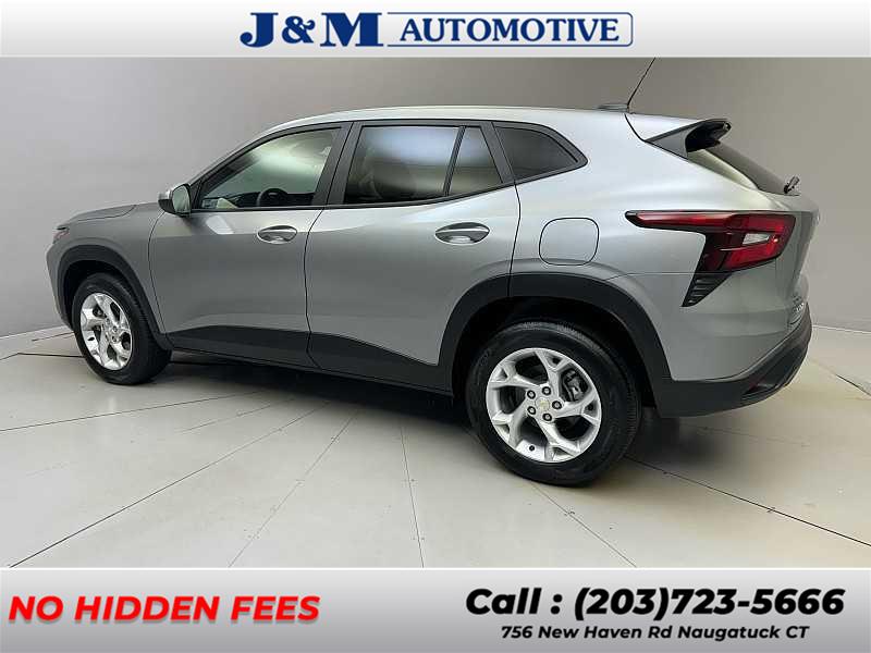 2024 Chevrolet Trax LS, available for sale in Naugatuck, Connecticut | J&M Automotive Sls&Svc LLC. Naugatuck, Connecticut 2024 Chevrolet Trax LS, available for sale in Naugatuck, Connecticut | J&M Automotive Sls&Svc LLC. Naugatuck, Connecticut