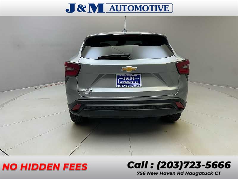 2024 Chevrolet Trax LS, available for sale in Naugatuck, Connecticut | J&M Automotive Sls&Svc LLC. Naugatuck, Connecticut 2024 Chevrolet Trax LS, available for sale in Naugatuck, Connecticut | J&M Automotive Sls&Svc LLC. Naugatuck, Connecticut