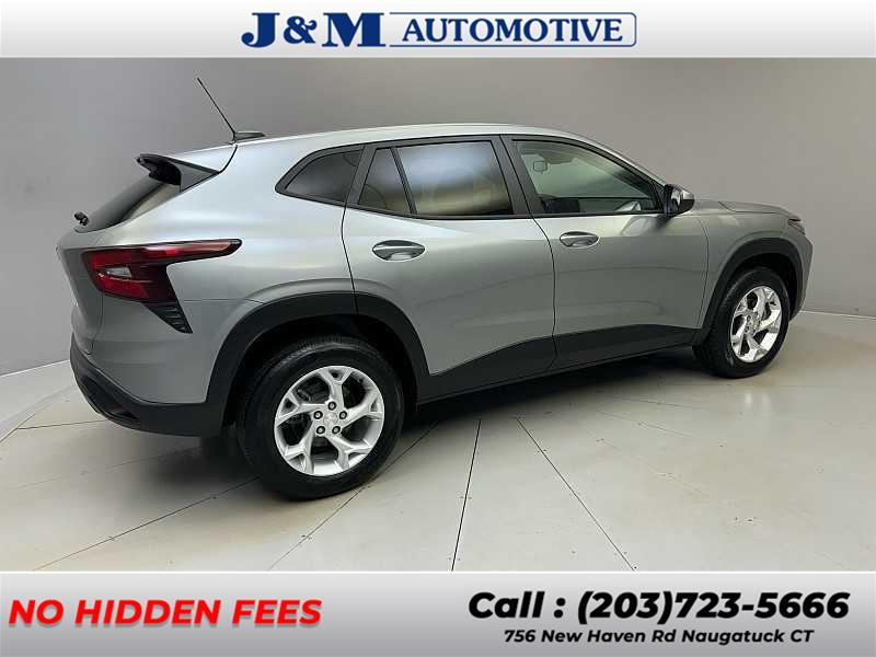 2024 Chevrolet Trax LS, available for sale in Naugatuck, Connecticut | J&M Automotive Sls&Svc LLC. Naugatuck, Connecticut 2024 Chevrolet Trax LS, available for sale in Naugatuck, Connecticut | J&M Automotive Sls&Svc LLC. Naugatuck, Connecticut