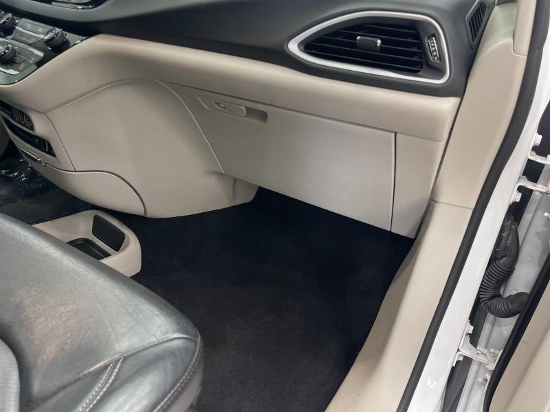 2022 Chrysler Pacifica Touring L, available for sale in Maple Shade, New Jersey | Car Revolution. Maple Shade, New Jersey 2022 Chrysler Pacifica Touring L, available for sale in Maple Shade, New Jersey | Car Revolution. Maple Shade, New Jersey