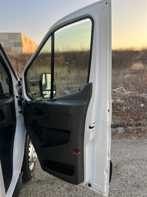 2020 Ford Transit Cutaway T-350 RWD DRW 138" WB 11000 GVWR, available for sale in Paterson, New Jersey | Speedway Commercial Motors LLC. Paterson, New Jersey 2020 Ford Transit Cutaway T-350 RWD DRW 138" WB 11000 GVWR, available for sale in Paterson, New Jersey | Speedway Commercial Motors LLC. Paterson, New Jersey
