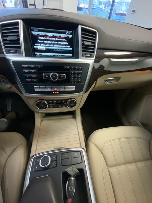 2016 Mercedes-Benz GL 4MATIC 4dr GL450, available for sale in Hartford, Connecticut | Franklin Motors Auto Sales LLC. Hartford, Connecticut 2016 Mercedes-Benz GL 4MATIC 4dr GL450, available for sale in Hartford, Connecticut | Franklin Motors Auto Sales LLC. Hartford, Connecticut