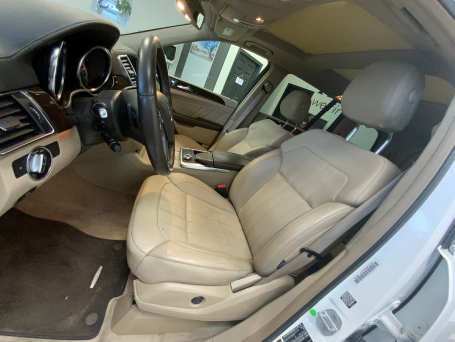 2016 Mercedes-Benz GL 4MATIC 4dr GL450, available for sale in Hartford, Connecticut | Franklin Motors Auto Sales LLC. Hartford, Connecticut 2016 Mercedes-Benz GL 4MATIC 4dr GL450, available for sale in Hartford, Connecticut | Franklin Motors Auto Sales LLC. Hartford, Connecticut