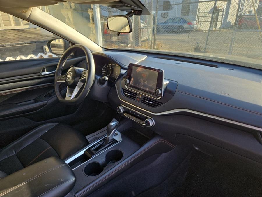 2022 Nissan Altima 2.5 SR Sedan, available for sale in Temple Hills, Maryland | Temple Hills Used Car. Temple Hills, Maryland 2022 Nissan Altima 2.5 SR Sedan, available for sale in Temple Hills, Maryland | Temple Hills Used Car. Temple Hills, Maryland