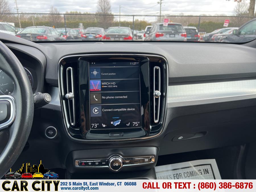 2019 Volvo XC40 T4 FWD Momentum, available for sale in East Windsor, Connecticut | Car City LLC. East Windsor, Connecticut 2019 Volvo XC40 T4 FWD Momentum, available for sale in East Windsor, Connecticut | Car City LLC. East Windsor, Connecticut