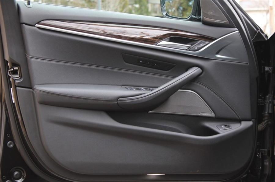 2022 BMW 5 Series 540i xDrive, available for sale in Woodside, New York | Drive Central. Woodside, New York 2022 BMW 5 Series 540i xDrive, available for sale in Woodside, New York | Drive Central. Woodside, New York