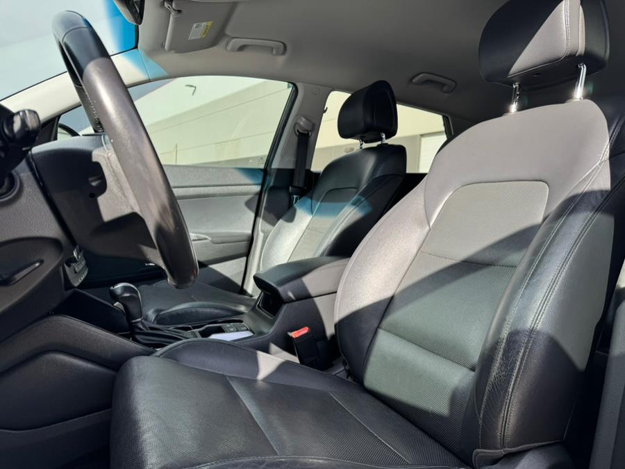 2017 Hyundai Tucson SE AWD, available for sale in Salt Lake City, Utah | New Level Motors. Salt Lake City, Utah 2017 Hyundai Tucson SE AWD, available for sale in Salt Lake City, Utah | New Level Motors. Salt Lake City, Utah