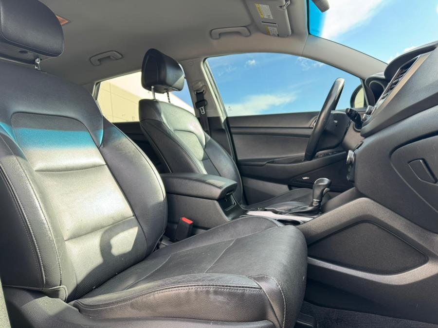 2017 Hyundai Tucson SE AWD, available for sale in Salt Lake City, Utah | New Level Motors. Salt Lake City, Utah 2017 Hyundai Tucson SE AWD, available for sale in Salt Lake City, Utah | New Level Motors. Salt Lake City, Utah