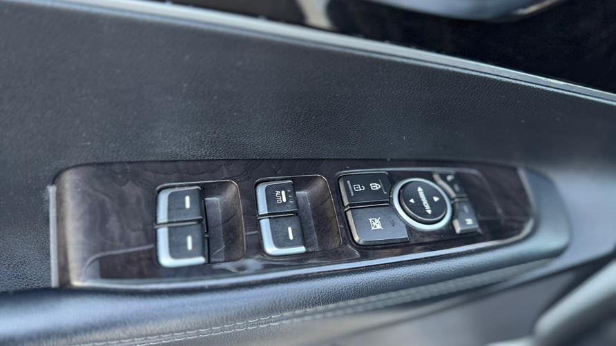 2017 Kia Sorento LX AWD, available for sale in Tustin, California | Carox LLC. Tustin, California 2017 Kia Sorento LX AWD, available for sale in Tustin, California | Carox LLC. Tustin, California