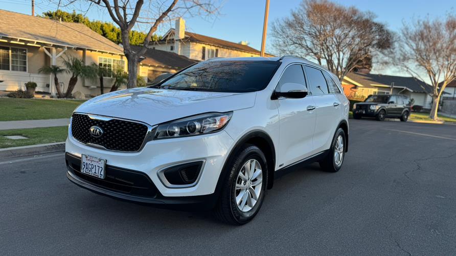 2017 Kia Sorento LX AWD, available for sale in Tustin, California | Carox LLC. Tustin, California 2017 Kia Sorento LX AWD, available for sale in Tustin, California | Carox LLC. Tustin, California