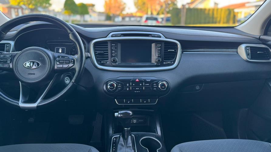 2017 Kia Sorento LX AWD, available for sale in Tustin, California | Carox LLC. Tustin, California 2017 Kia Sorento LX AWD, available for sale in Tustin, California | Carox LLC. Tustin, California
