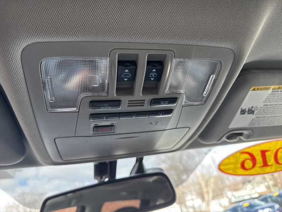 2015 Toyota Highlander AWD 4dr V6 Limited Platinum, available for sale in Waterbury, Connecticut | National Auto Brokers, Inc.. Waterbury, Connecticut 2015 Toyota Highlander AWD 4dr V6 Limited Platinum, available for sale in Waterbury, Connecticut | National Auto Brokers, Inc.. Waterbury, Connecticut