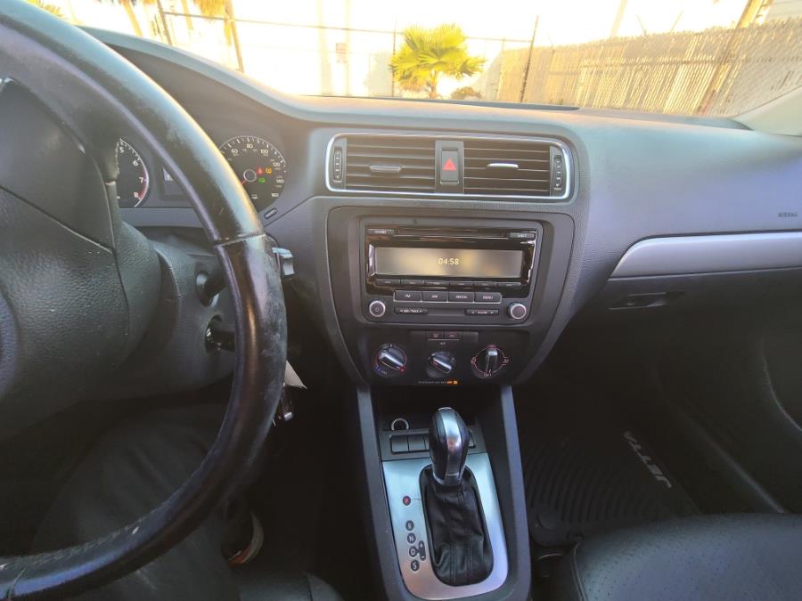 2013 Volkswagen Jetta Sedan 4dr Auto SE, available for sale in Orlando, Florida | CarX Club Corporation. Orlando, Florida 2013 Volkswagen Jetta Sedan 4dr Auto SE, available for sale in Orlando, Florida | CarX Club Corporation. Orlando, Florida