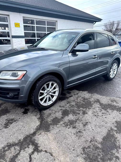 2017 Audi Q5 2.0T Premium Plus Sport Utility 4D, available for sale in Wolcott, New York | Auto Hunter CNY. Wolcott, New York 2017 Audi Q5 2.0T Premium Plus Sport Utility 4D, available for sale in Wolcott, New York | Auto Hunter CNY. Wolcott, New York