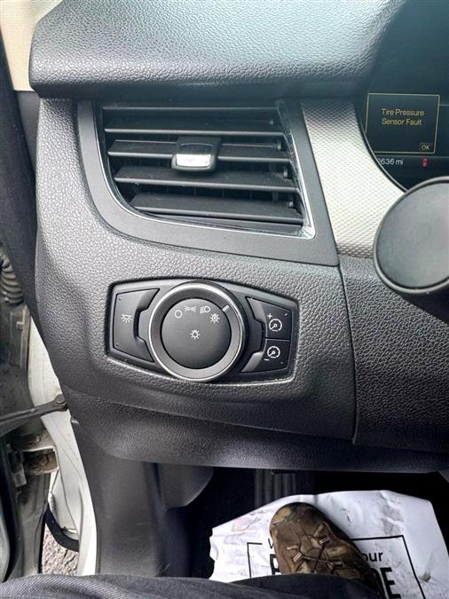 2011 Ford Edge SEL Sport Utility 4D, available for sale in Wolcott, New York | Auto Hunter CNY. Wolcott, New York 2011 Ford Edge SEL Sport Utility 4D, available for sale in Wolcott, New York | Auto Hunter CNY. Wolcott, New York