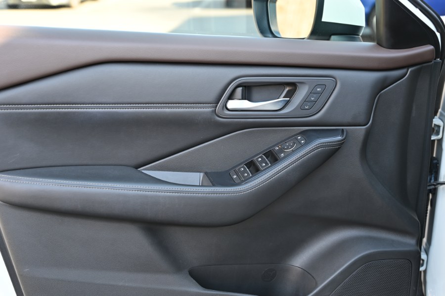 2023 Nissan Rogue AWD SL, available for sale in Waterbury, Connecticut | Highline Car Connection. Waterbury, Connecticut 2023 Nissan Rogue AWD SL, available for sale in Waterbury, Connecticut | Highline Car Connection. Waterbury, Connecticut