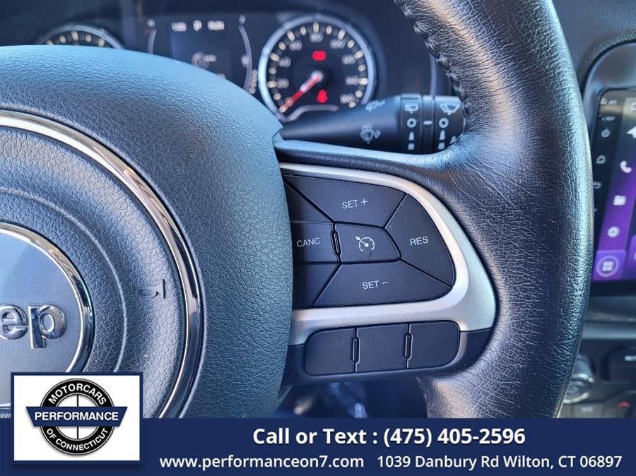 2018 Jeep Renegade Latitude 4x4, available for sale in Wilton, Connecticut | Performance Motor Cars Of Connecticut LLC. Wilton, Connecticut 2018 Jeep Renegade Latitude 4x4, available for sale in Wilton, Connecticut | Performance Motor Cars Of Connecticut LLC. Wilton, Connecticut