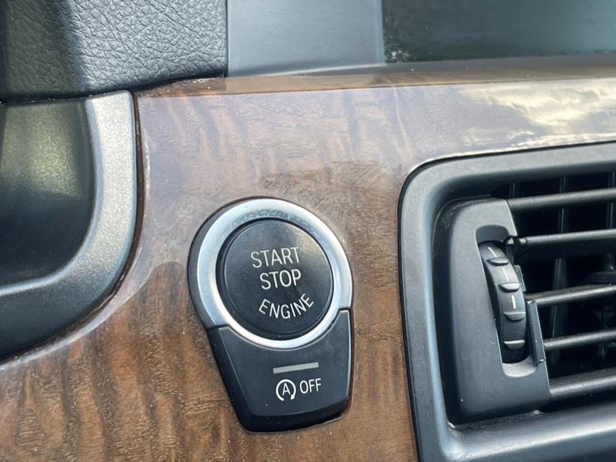 2012 BMW 5 Series 4dr Sdn 528i xDrive AWD, available for sale in Irvington , New Jersey | Auto Haus of Irvington Corp. Irvington , New Jersey 2012 BMW 5 Series 4dr Sdn 528i xDrive AWD, available for sale in Irvington , New Jersey | Auto Haus of Irvington Corp. Irvington , New Jersey