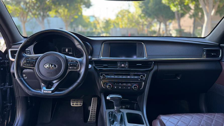 2016 Kia Optima 4dr Sdn SXL Turbo, available for sale in Tustin, California | Carox LLC. Tustin, California 2016 Kia Optima 4dr Sdn SXL Turbo, available for sale in Tustin, California | Carox LLC. Tustin, California