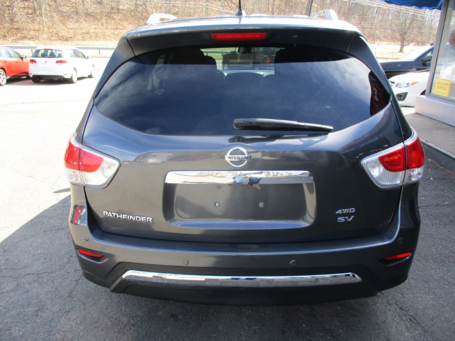 2013 Nissan Pathfinder 4WD 4dr SV, available for sale in Meriden, Connecticut | Cos Central Auto. Meriden, Connecticut 2013 Nissan Pathfinder 4WD 4dr SV, available for sale in Meriden, Connecticut | Cos Central Auto. Meriden, Connecticut