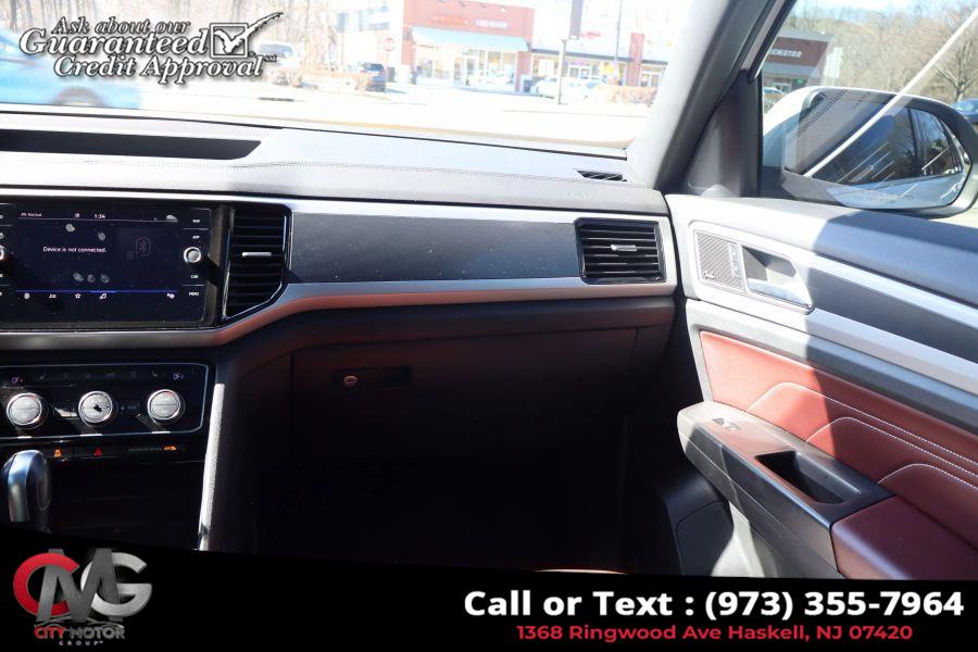 2021 Volkswagen Atlas Cross Sport SEL Premium R-Line 4Motion Sport Utility 4D, available for sale in Haskell, New Jersey | City Motor Group Inc.. Haskell, New Jersey 2021 Volkswagen Atlas Cross Sport SEL Premium R-Line 4Motion Sport Utility 4D, available for sale in Haskell, New Jersey | City Motor Group Inc.. Haskell, New Jersey