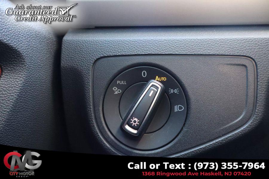 2021 Volkswagen Atlas Cross Sport SEL Premium R-Line 4Motion Sport Utility 4D, available for sale in Haskell, New Jersey | City Motor Group Inc.. Haskell, New Jersey 2021 Volkswagen Atlas Cross Sport SEL Premium R-Line 4Motion Sport Utility 4D, available for sale in Haskell, New Jersey | City Motor Group Inc.. Haskell, New Jersey