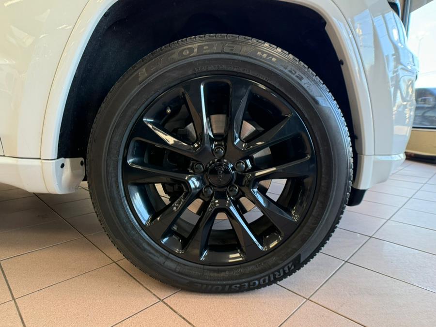 2022 Jeep Grand Cherokee WK Laredo X 4x4, available for sale in Massapequa Park, New York | Power Motors East. Massapequa Park, New York 2022 Jeep Grand Cherokee WK Laredo X 4x4, available for sale in Massapequa Park, New York | Power Motors East. Massapequa Park, New York