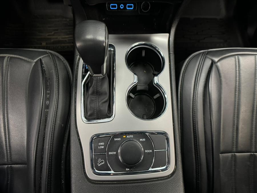 2022 Jeep Grand Cherokee WK Laredo X 4x4, available for sale in Massapequa Park, New York | Power Motors East. Massapequa Park, New York 2022 Jeep Grand Cherokee WK Laredo X 4x4, available for sale in Massapequa Park, New York | Power Motors East. Massapequa Park, New York