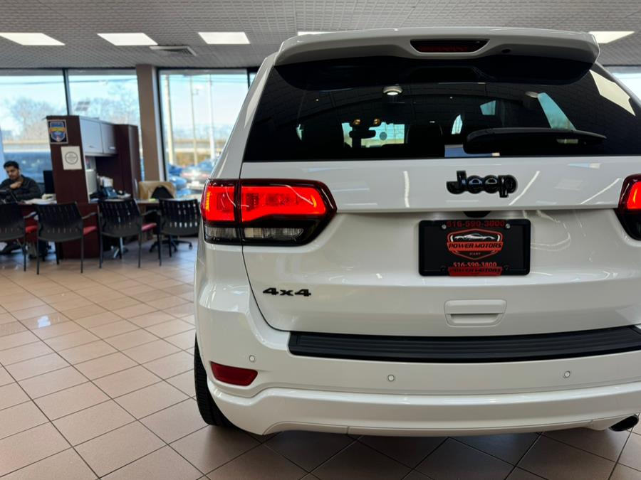 2022 Jeep Grand Cherokee WK Laredo X 4x4, available for sale in Massapequa Park, New York | Power Motors East. Massapequa Park, New York 2022 Jeep Grand Cherokee WK Laredo X 4x4, available for sale in Massapequa Park, New York | Power Motors East. Massapequa Park, New York