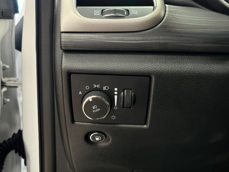 2022 Jeep Grand Cherokee WK Laredo X 4x4, available for sale in Massapequa Park, New York | Power Motors East. Massapequa Park, New York 2022 Jeep Grand Cherokee WK Laredo X 4x4, available for sale in Massapequa Park, New York | Power Motors East. Massapequa Park, New York