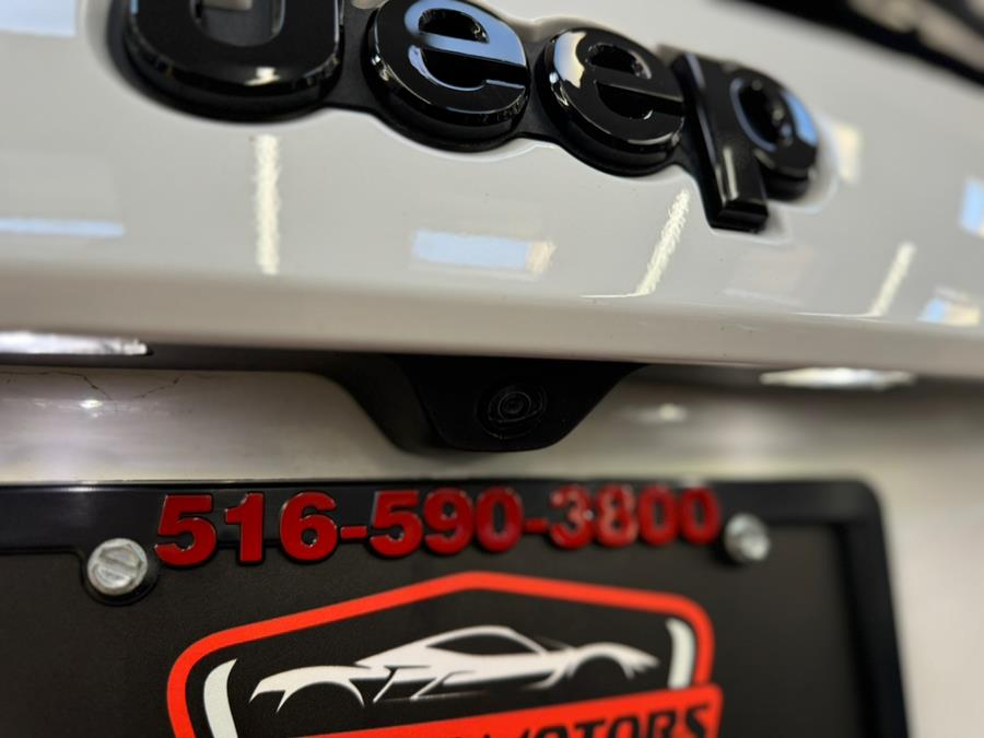 2022 Jeep Grand Cherokee WK Laredo X 4x4, available for sale in Massapequa Park, New York | Power Motors East. Massapequa Park, New York 2022 Jeep Grand Cherokee WK Laredo X 4x4, available for sale in Massapequa Park, New York | Power Motors East. Massapequa Park, New York