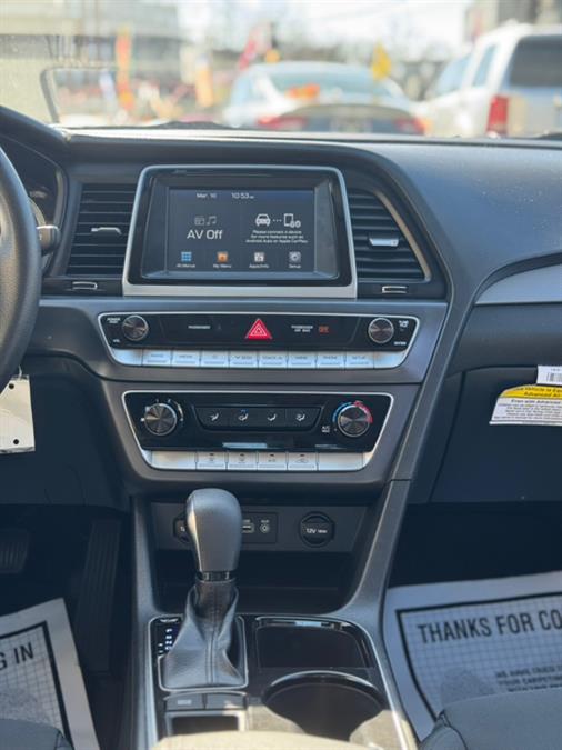 2019 Hyundai Sonata SE 2.4L, available for sale in Irvington, New Jersey | RT 603 Auto Mall. Irvington, New Jersey 2019 Hyundai Sonata SE 2.4L, available for sale in Irvington, New Jersey | RT 603 Auto Mall. Irvington, New Jersey