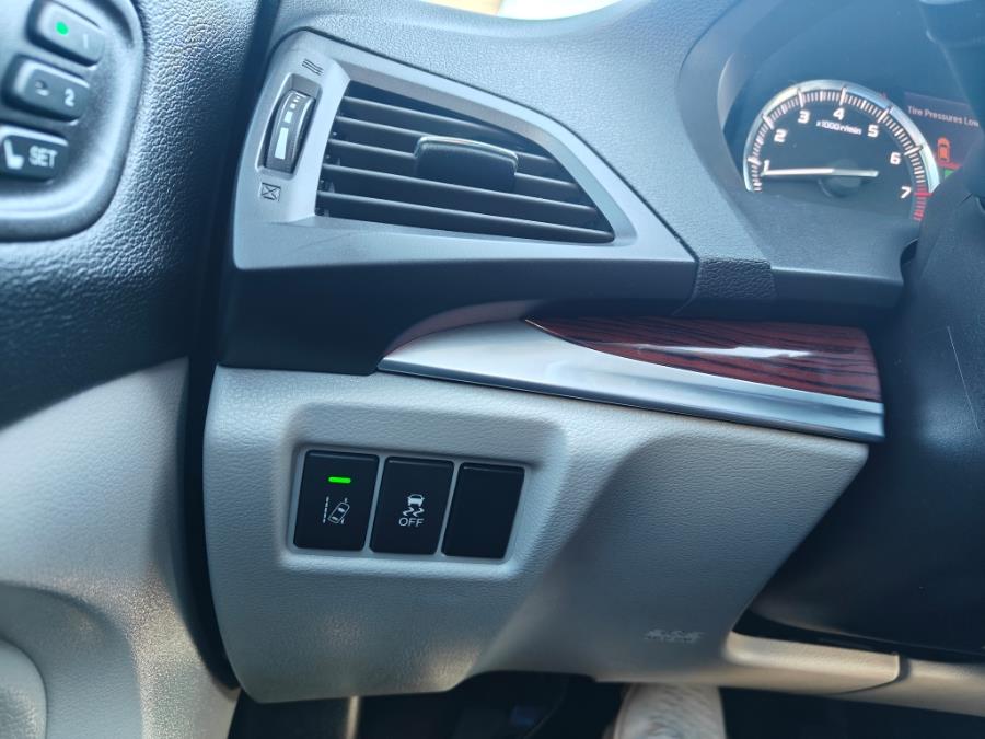 2016 Acura MDX SH-AWD 4dr w/Tech/AcuraWatch Plus, available for sale in South Windsor, Connecticut | Fancy Rides LLC. South Windsor, Connecticut 2016 Acura MDX SH-AWD 4dr w/Tech/AcuraWatch Plus, available for sale in South Windsor, Connecticut | Fancy Rides LLC. South Windsor, Connecticut