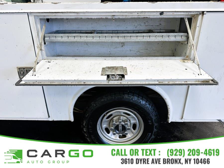 2020 Ford Super Duty F-350 SRW XLT 4WD SuperCab 8'' Box, available for sale in Bronx, New York | Cargo Auto Group LLC. Bronx, New York 2020 Ford Super Duty F-350 SRW XLT 4WD SuperCab 8'' Box, available for sale in Bronx, New York | Cargo Auto Group LLC. Bronx, New York