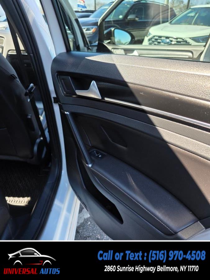 2016 Volkswagen Golf R 4dr HB Man, available for sale in Bellmore, New York | Universal Autos. Bellmore, New York 2016 Volkswagen Golf R 4dr HB Man, available for sale in Bellmore, New York | Universal Autos. Bellmore, New York